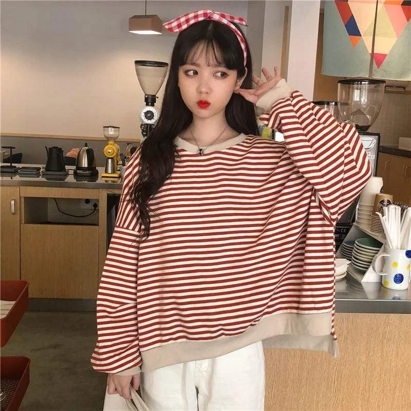 Women's Casual Round Collar Long Sleeved Striped Shirts