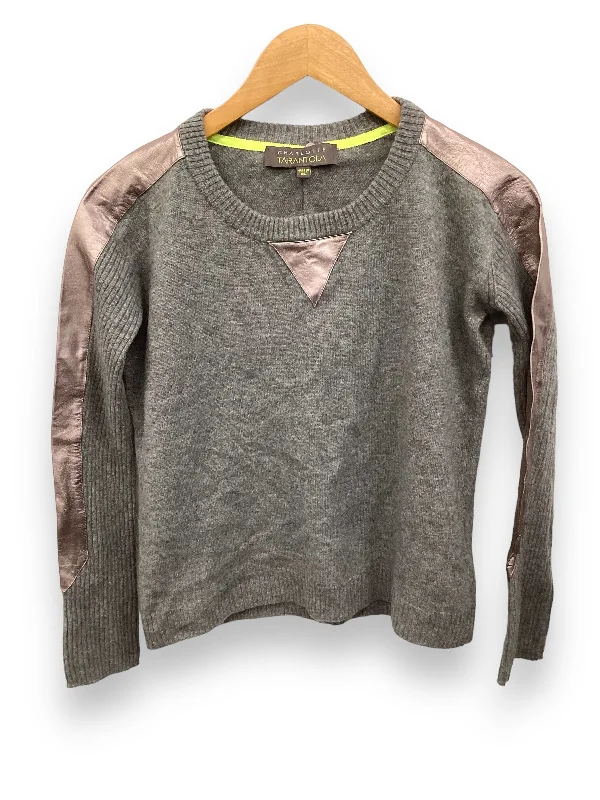 Sweater By Clothes Mentor In Grey, Size: Xs