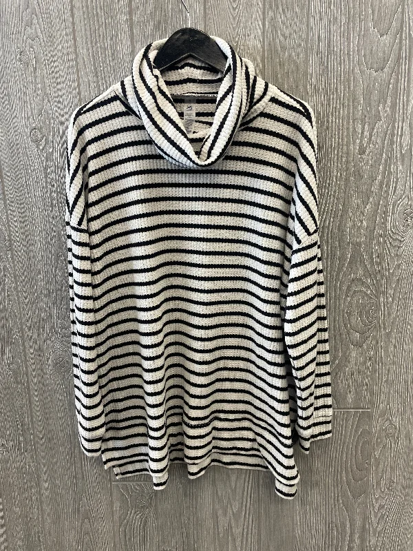 Sweater By Lou And Grey In Striped Pattern, Size: Xl