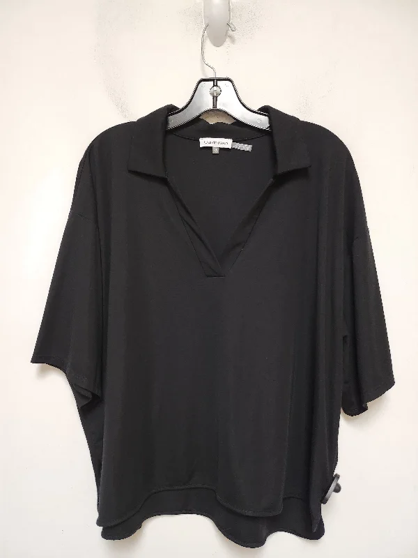 Top Short Sleeve By Calvin Klein In Black, Size: Xl