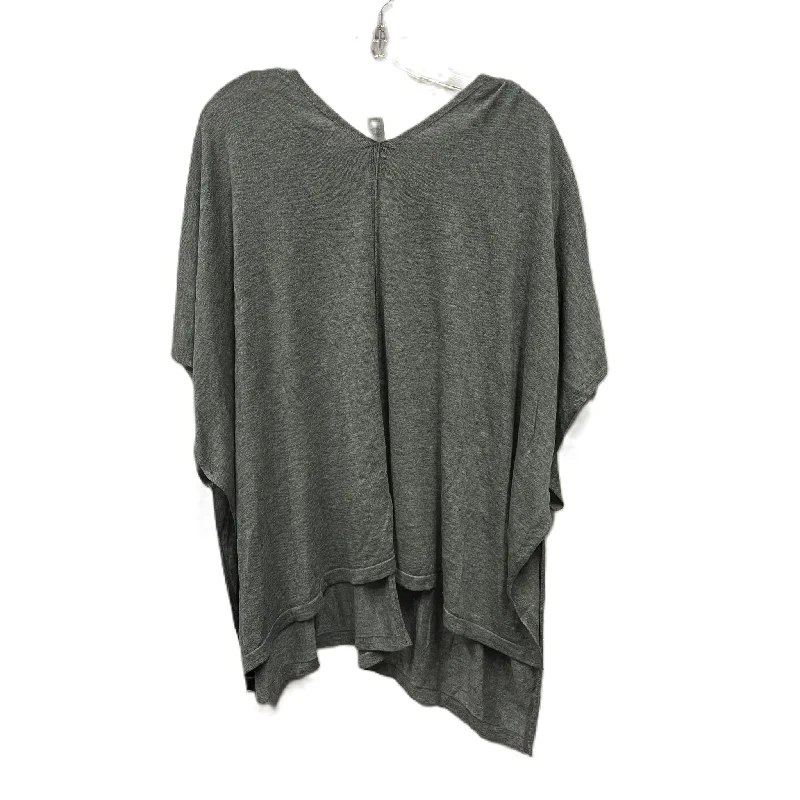 Top Short Sleeve By J. Jill In Grey, Size: Onesize