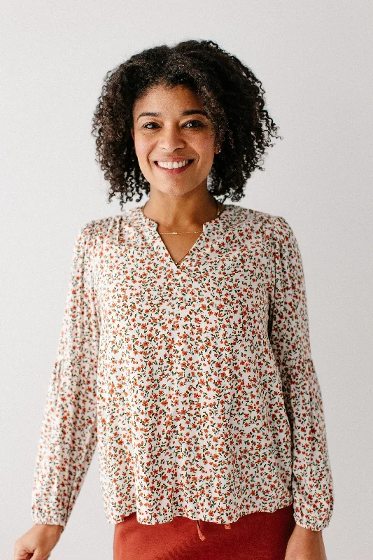 'Suki' Garden Floral V-Neck Top in Ivory